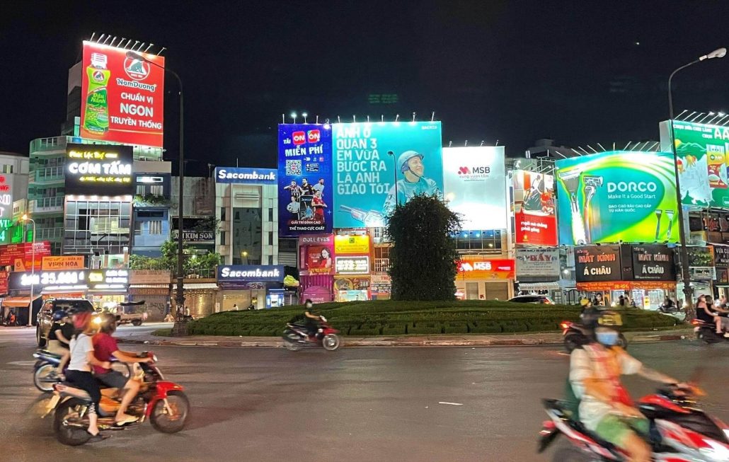 Bạn có đang ném tiền qua cửa sổ bởi 4 sai lầm khi quảng cáo biển bảng?