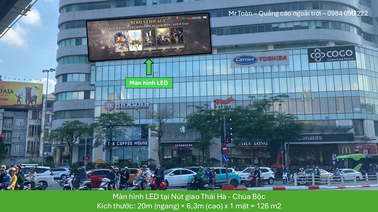 Màn hình LED tại nút giao Thái Hà - Chùa Bộc