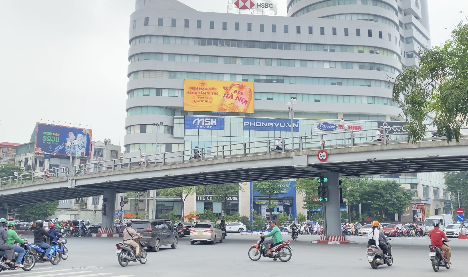 Quảng cáo màn hình LED ngoài trời và mặt bằng giá doanh nghiệp cần biết - Ảnh 3