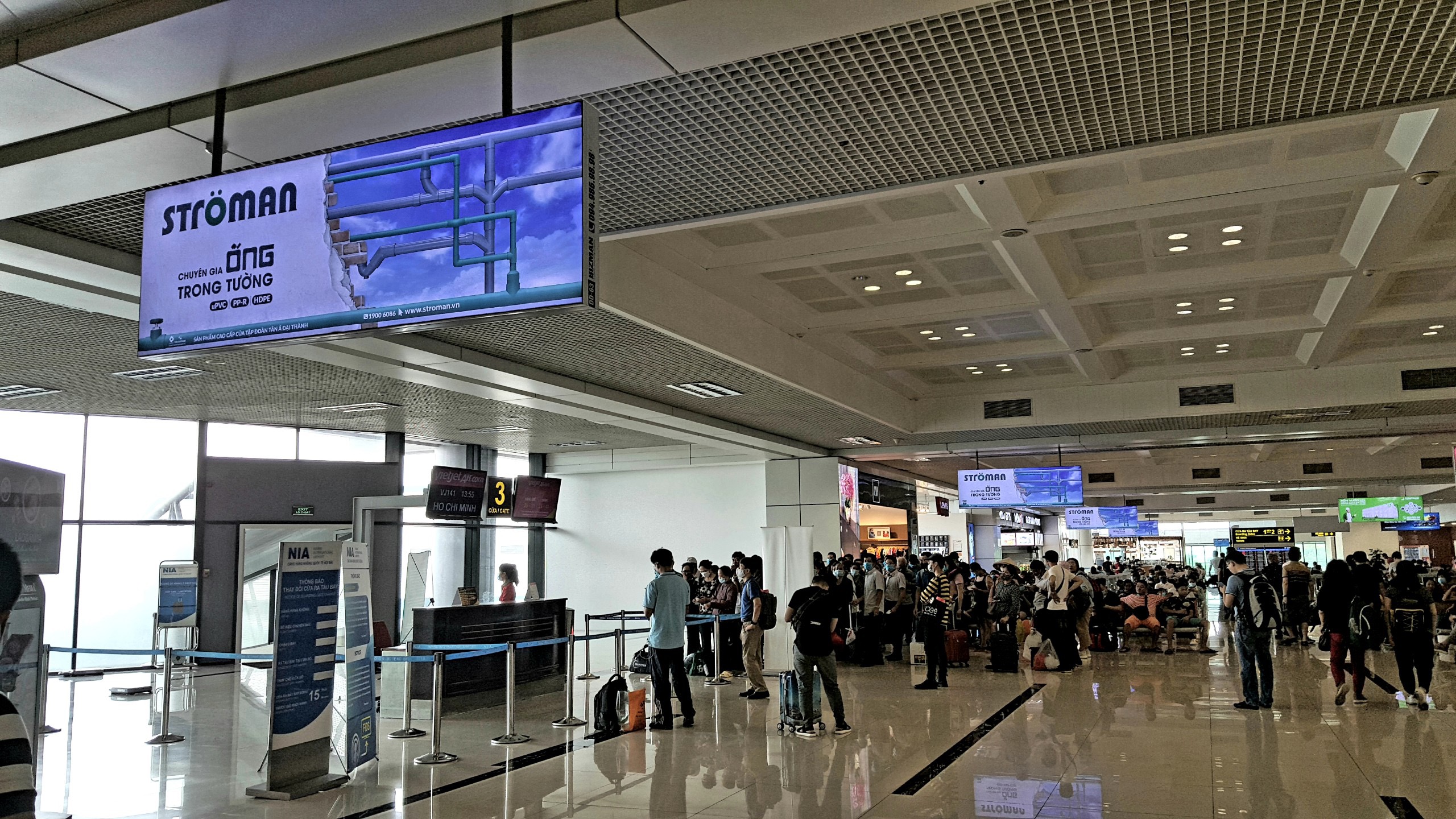 Quảng Cáo Hộp Đèn Tại Sân Bay – Kênh Truyền Thông Cao Cấp Dành Cho Thương Hiệu Dẫn Đầu - Ảnh 1